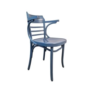 Super-Seat | The Denim Thonet Vintage Holz-Armstuhl Hellblau | Hellblauer Holzhocker mit gebogenem Teppich, Lattenrost und rundem Sitz. | Horecameubilair